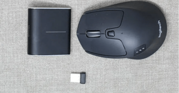 périphériques de déconnexion pour réparer l'installation de Windows 11 bloquée à 35 %, 85 %, 100 %.