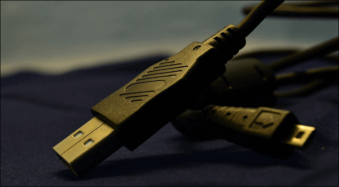 brancher la caméra sur pc